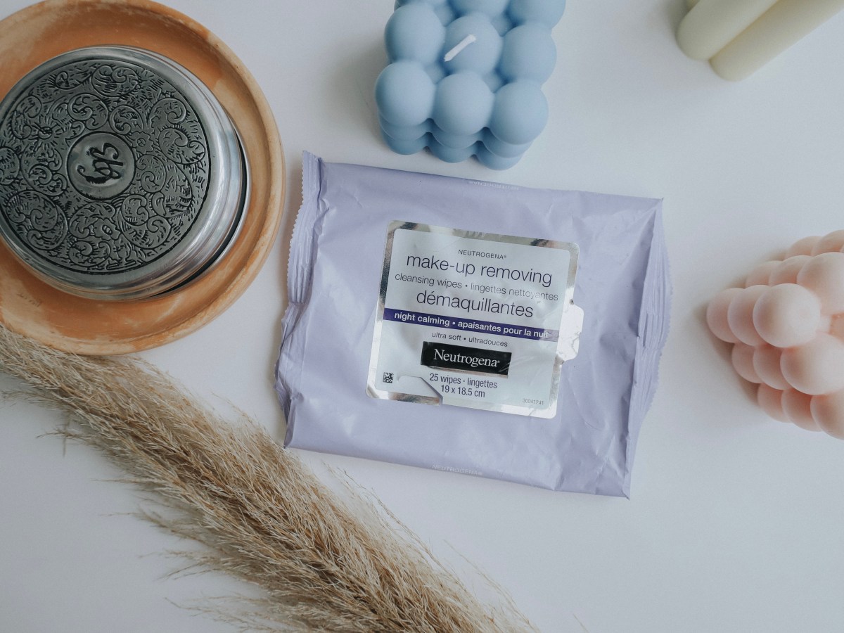 MAKEUP WIPES 101 (Yay or&nbsp;Nay?)